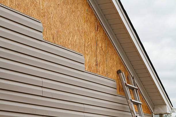 24/7 Emergency Siding experts in North Reading, MA